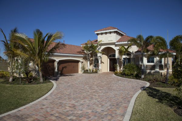Brick Driveway Installation in Lynnwood