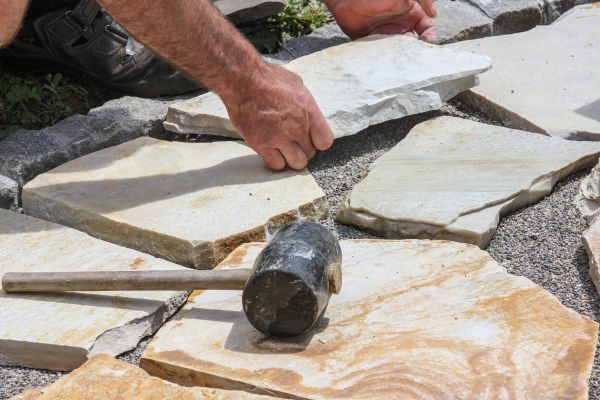 Stone Sidewalk Installation in Lynnwood