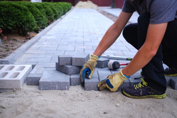 Hardscape Patio Installation in Lynnwood